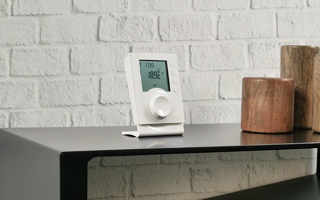 DER NEUE PROGRAMMIERBARE UND SMARTE THERMOSTAT TYBOX